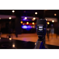 H2 essential ZOOM SLJMUSIC.COM