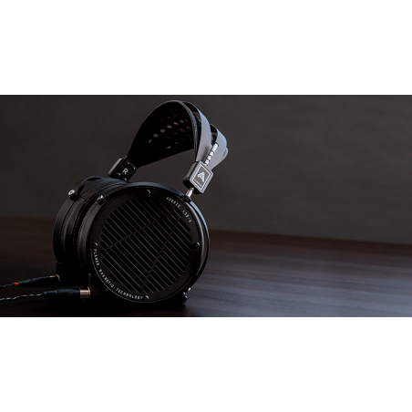 LCD-X-L AUDEZE