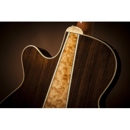 GN93CE-NAT TAKAMINE