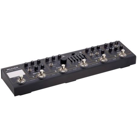 BLACK TRUCK MOOER