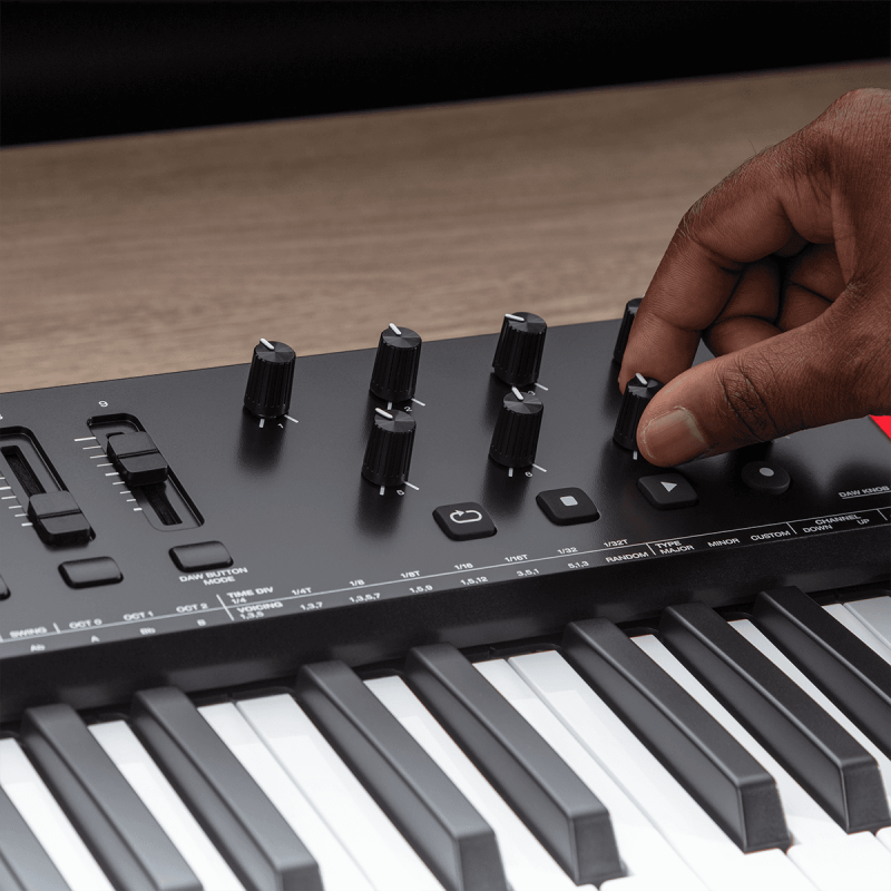 OXYGEN49V M-AUDIO SLJMUSIC.COM
