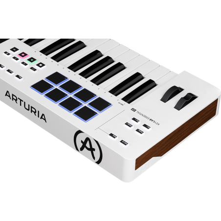 ESSENTIAL3-49 ARTURIA