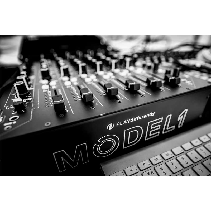 MODEL1 ALLEN & HEATH SLJMUSIC.COM