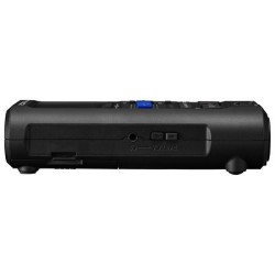 R4 ZOOM