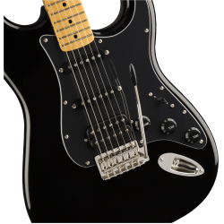 Classic Vibe '70s Stratocaster HSS MN Black Squier